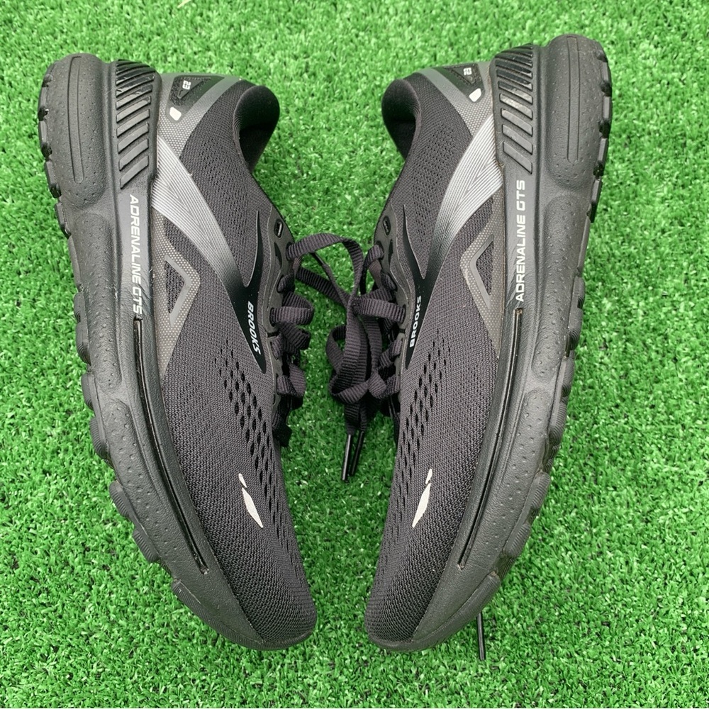 Brooks Adrenaline GTS 23 Womens 6 Wide Shoes Road Running Support Trainer Black